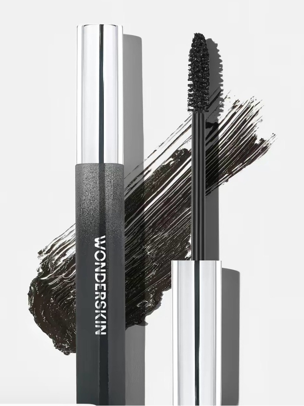 WONDERSKIN Volumizing Mascara — Intense Black Lash Boost